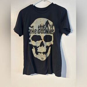 The Goonies Skull Graphic T-Shirt Small Black Movie Pop Culture Tee
(743)